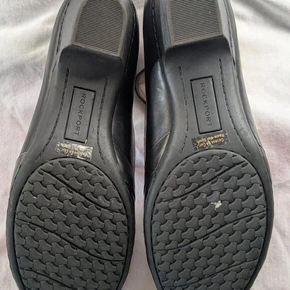 Rockport Cobb Hill "Angelina" retro T-strap black leather pumps | US 11 - Picture 4 of 6